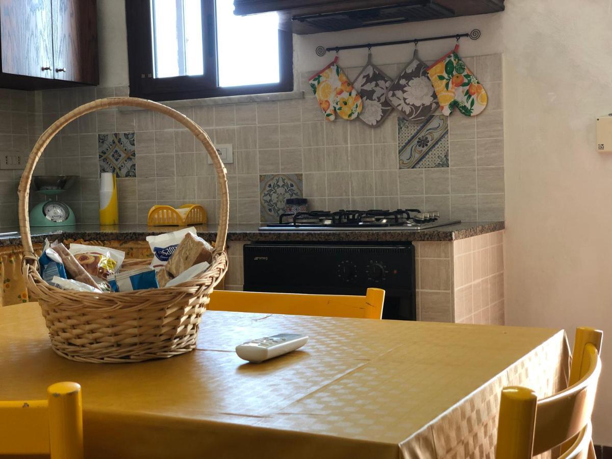 Il Profumo Del Mare Villa Palermo Bagian luar foto